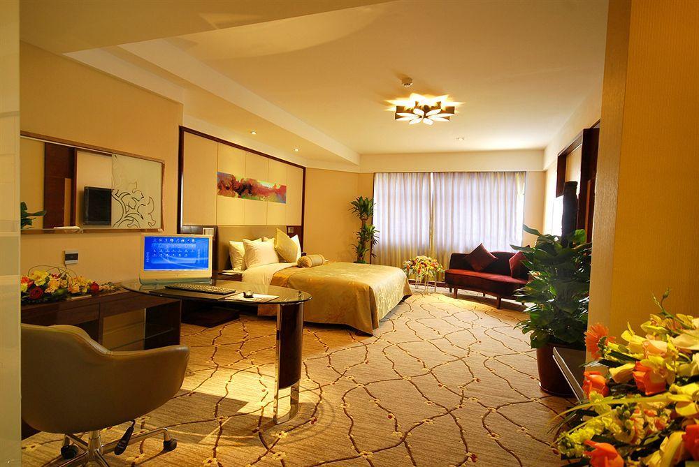 Inzone Garland Hotel Цзінань Номер фото
