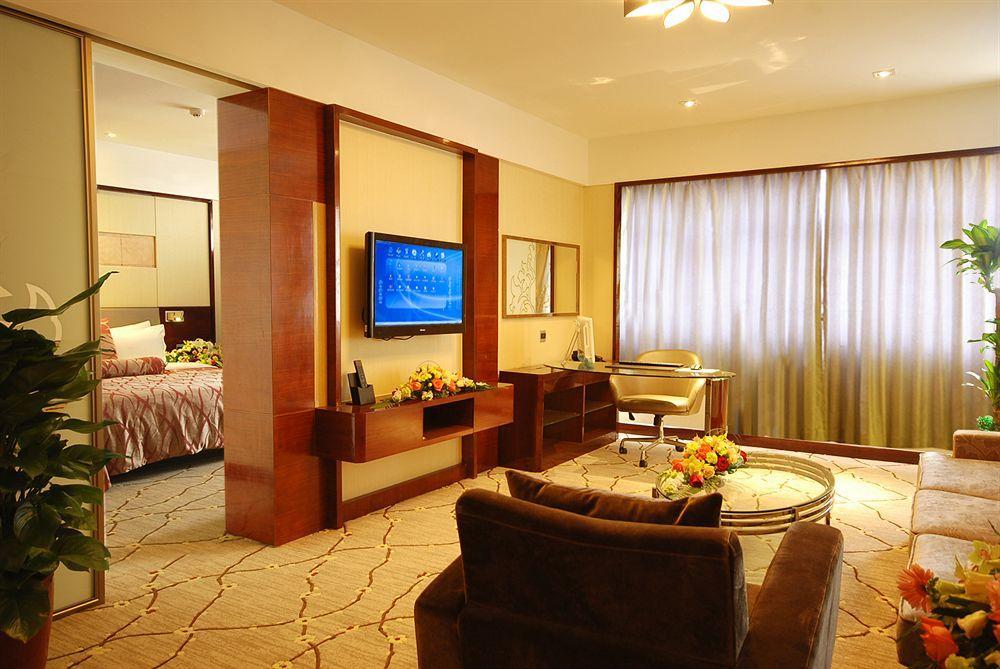 Inzone Garland Hotel Цзінань Номер фото